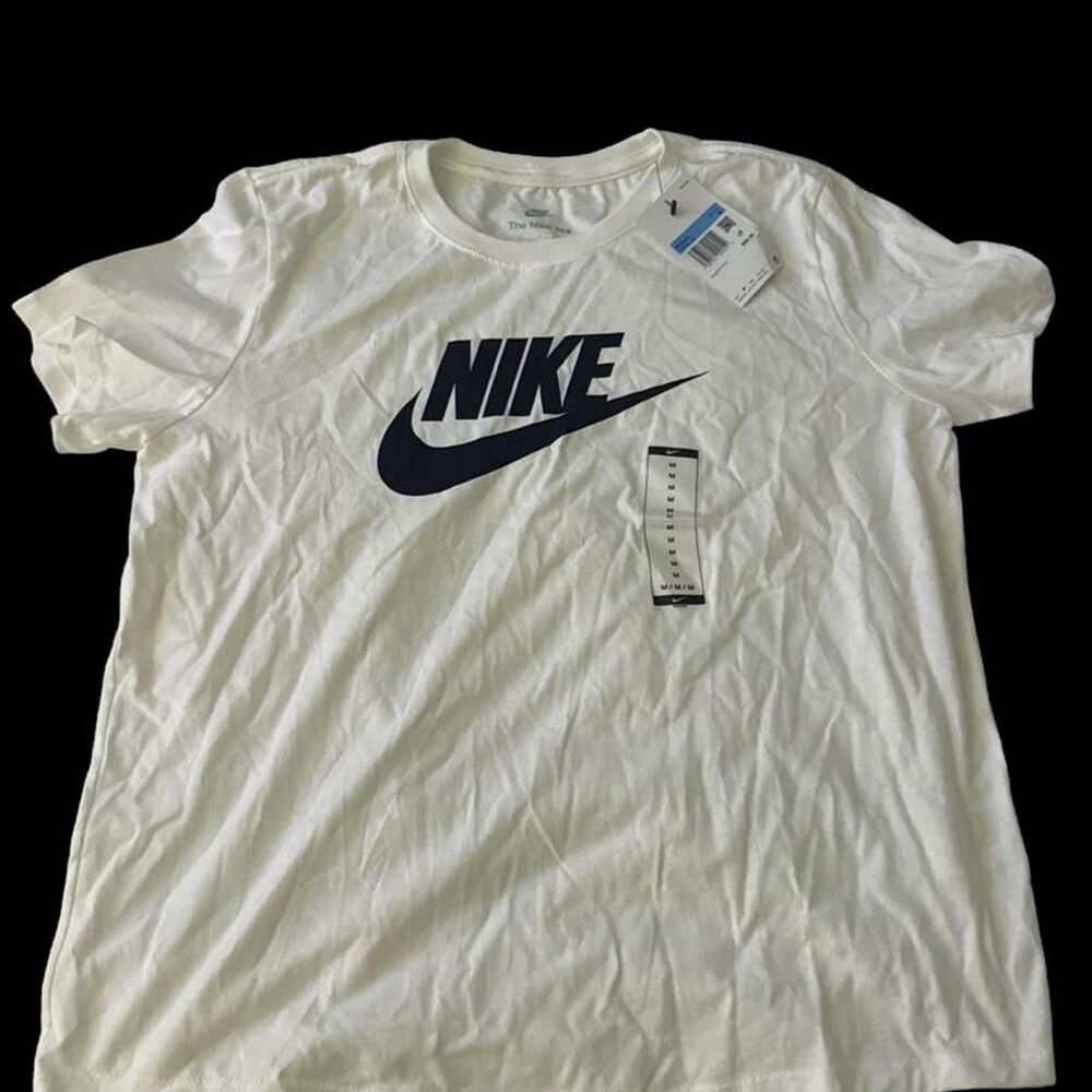 Nike Men's White T-shirt